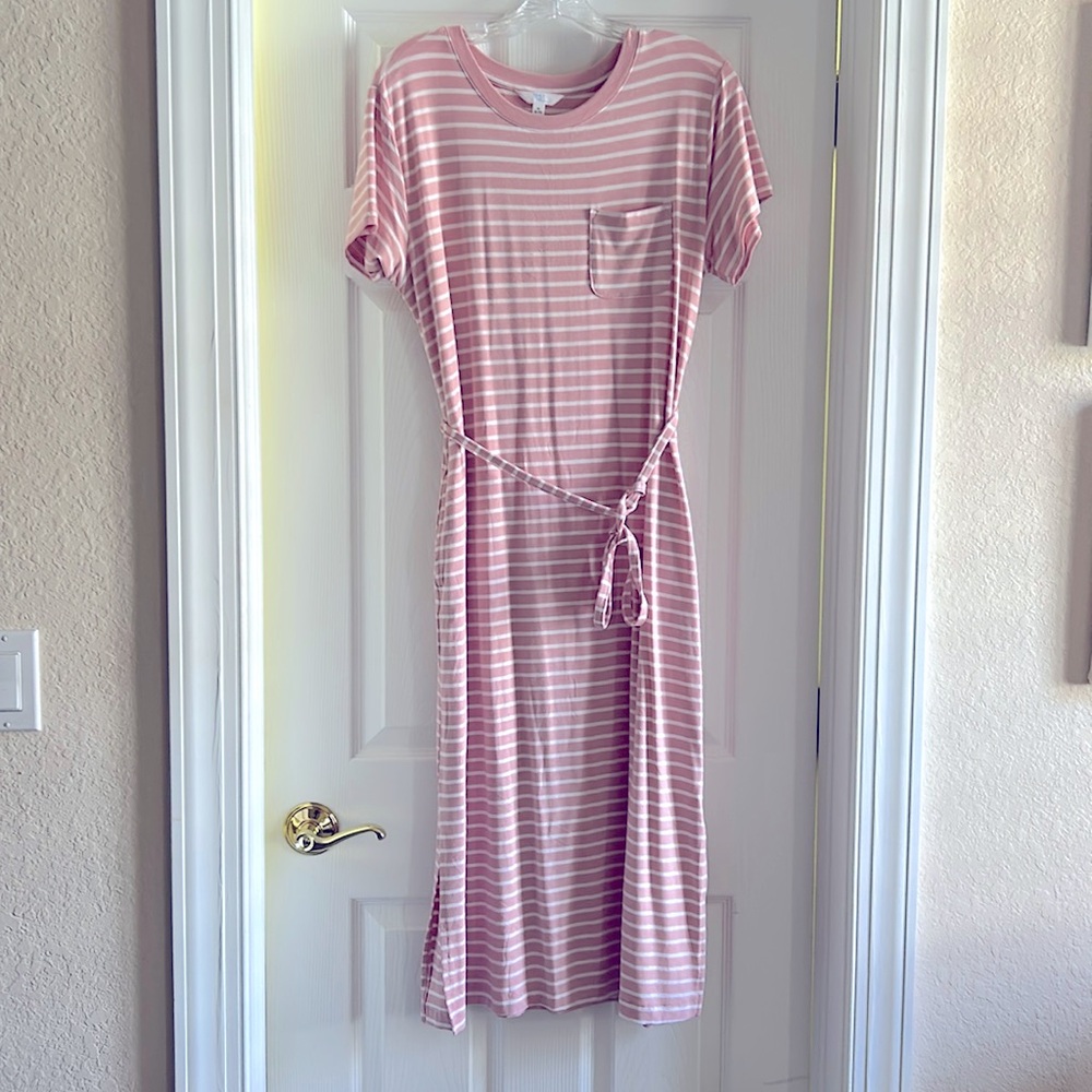 EUC Time & Tru striped dress-Sz M & L